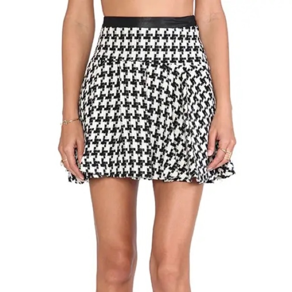 BCBGeneration Checkered Pleated Skirt Black Combo